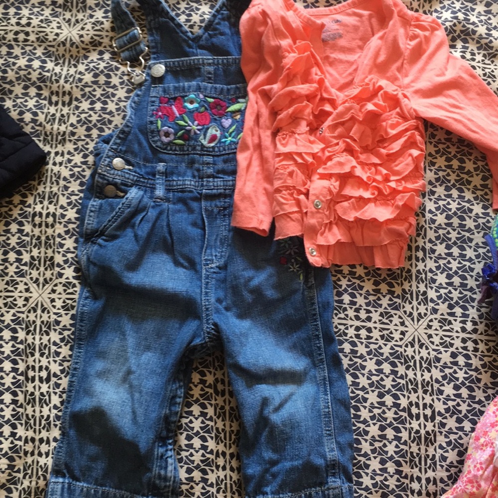Overalls and top